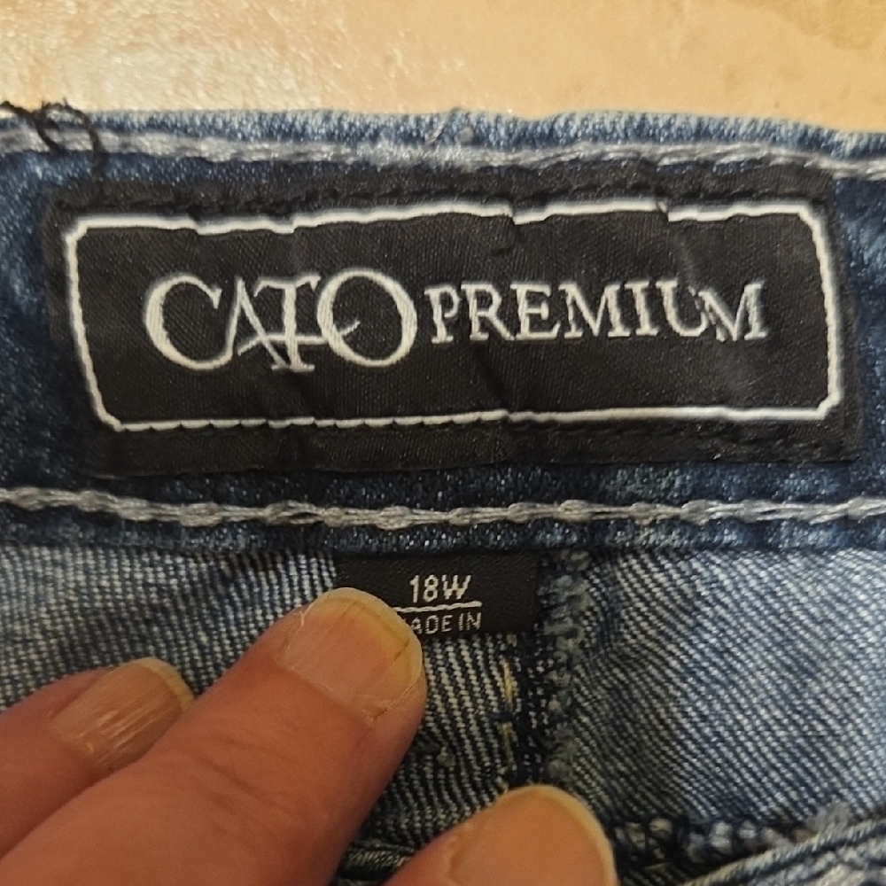 Cato Elegant Indigo Women's Straight Leg Jeans - Picture 5 of 5